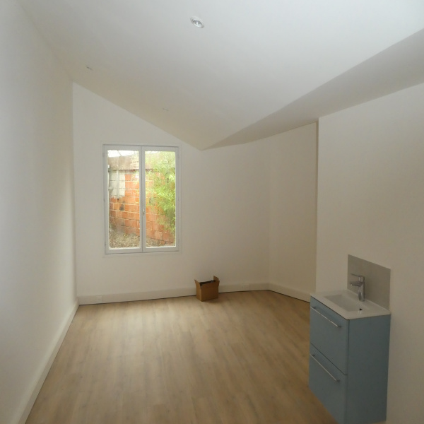 Location Immobilier Professionnel Local professionnel Saint-Maur-des-Fossés 94100